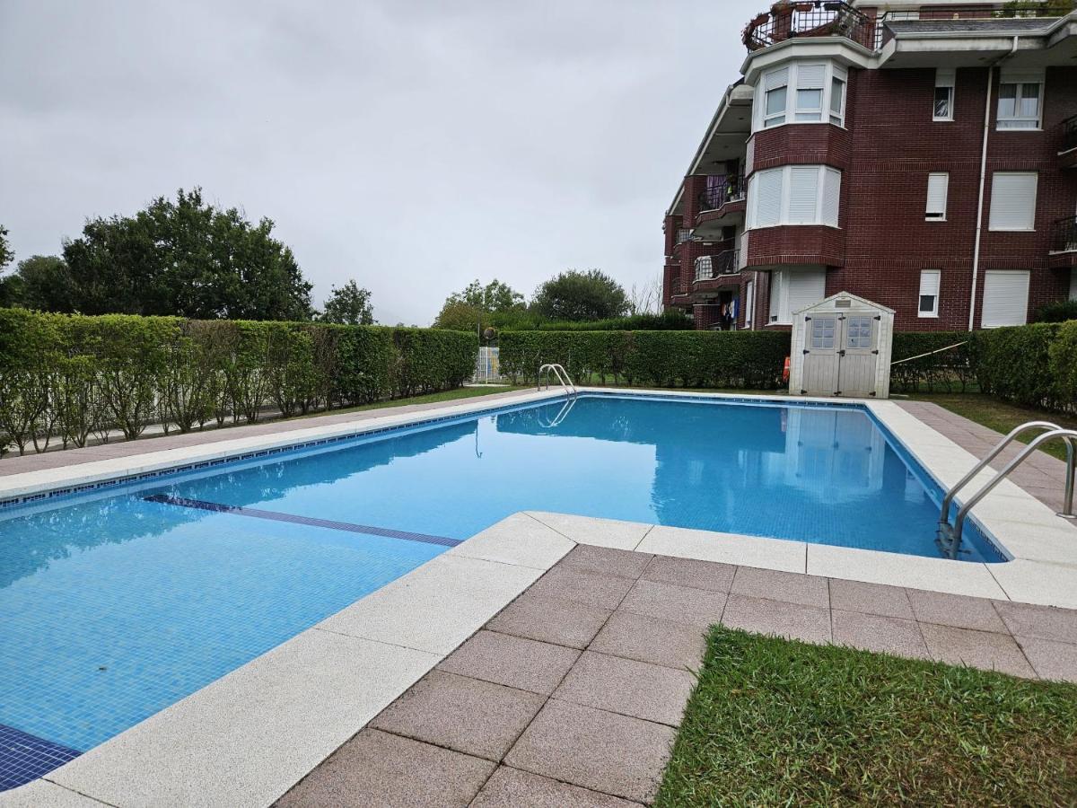 C03a02 Con Piscina Y Garaje * Cicero